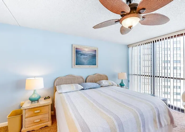 Great With Angled Ocean Views Balcony Washer & Dryer & Pools Holiday home