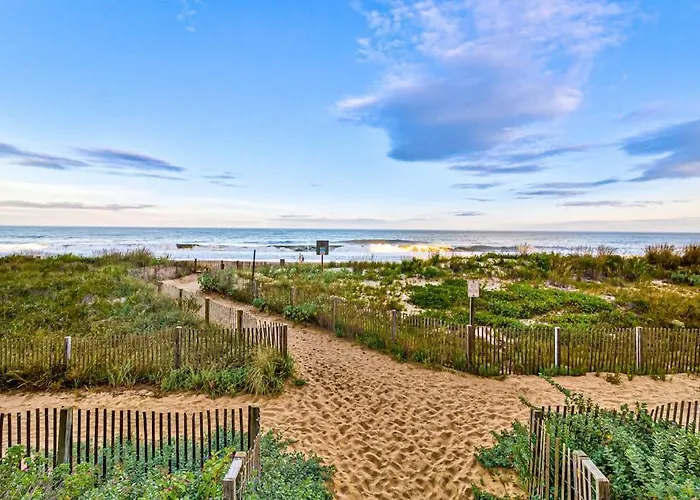 Great With Angled Ocean Views Balcony Washer & Dryer & Pools *